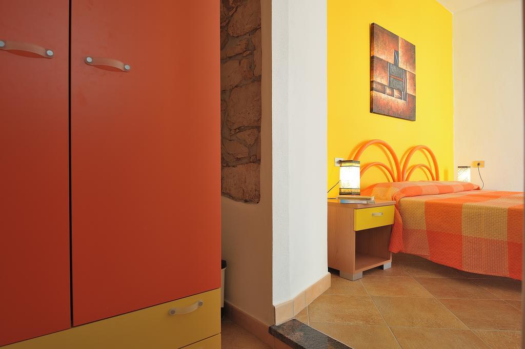 B&B Issicoro Baunei Εξωτερικό φωτογραφία