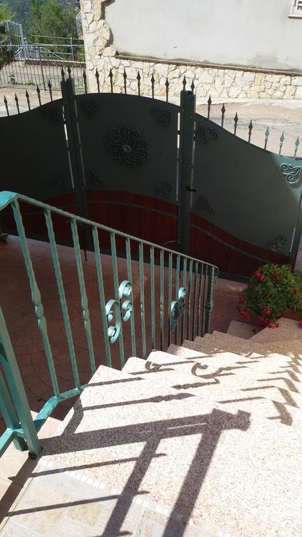 B&B Issicoro Baunei Εξωτερικό φωτογραφία