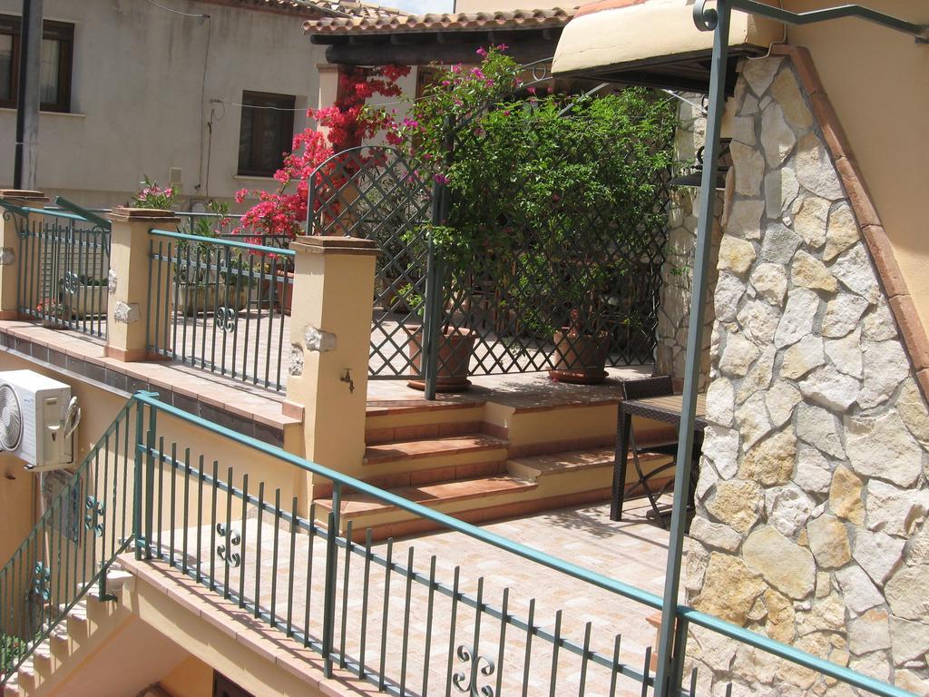 B&B Issicoro Baunei Εξωτερικό φωτογραφία